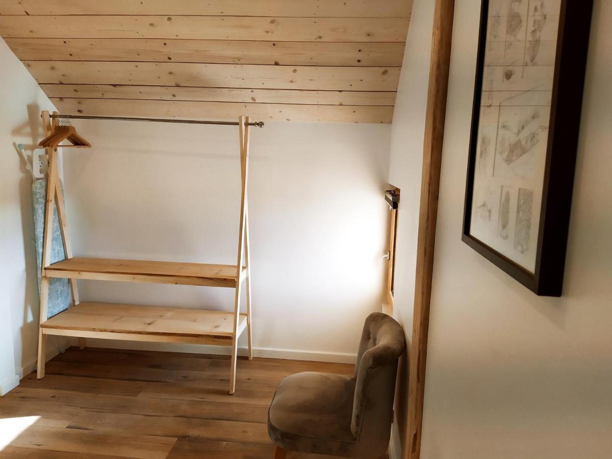 Gîte du Fourpéret-Parc Naturel du Haut-Jura Longevilles-Mont-dʼOr Extérieur photo